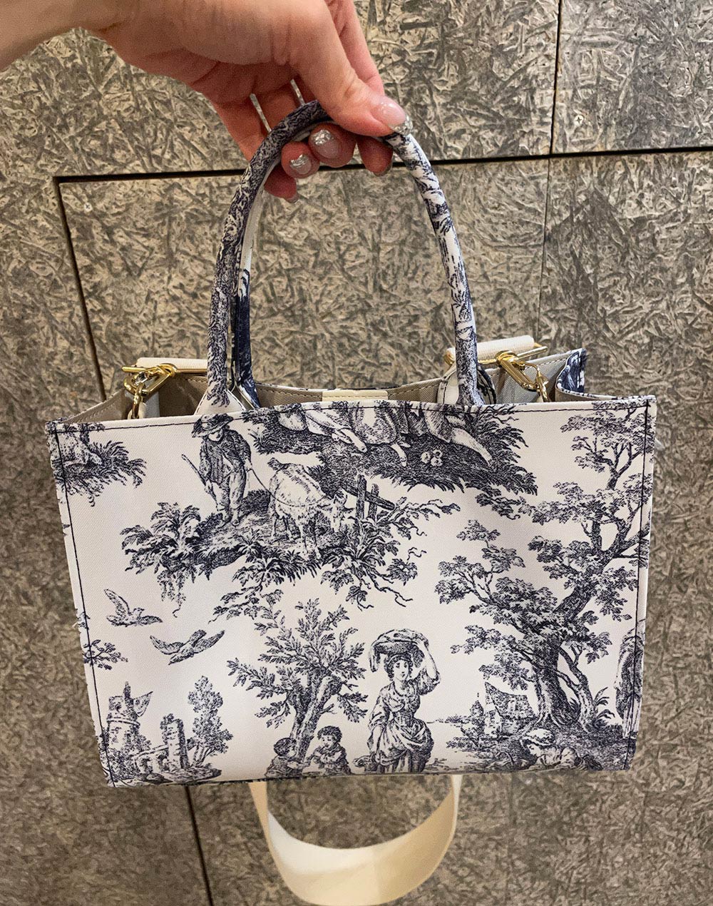 LILI et NENE KAORI EMBROIDERY.（カオリエンブロイダリー） KAORI EMBROIDERY. リバーシブルトートバッグ/ トワルドジュイ（black ブラック）