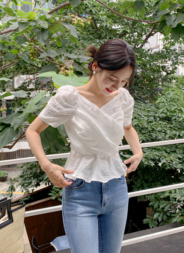 華やかペプラムブラウス上品アイボリー 結婚式、入学式