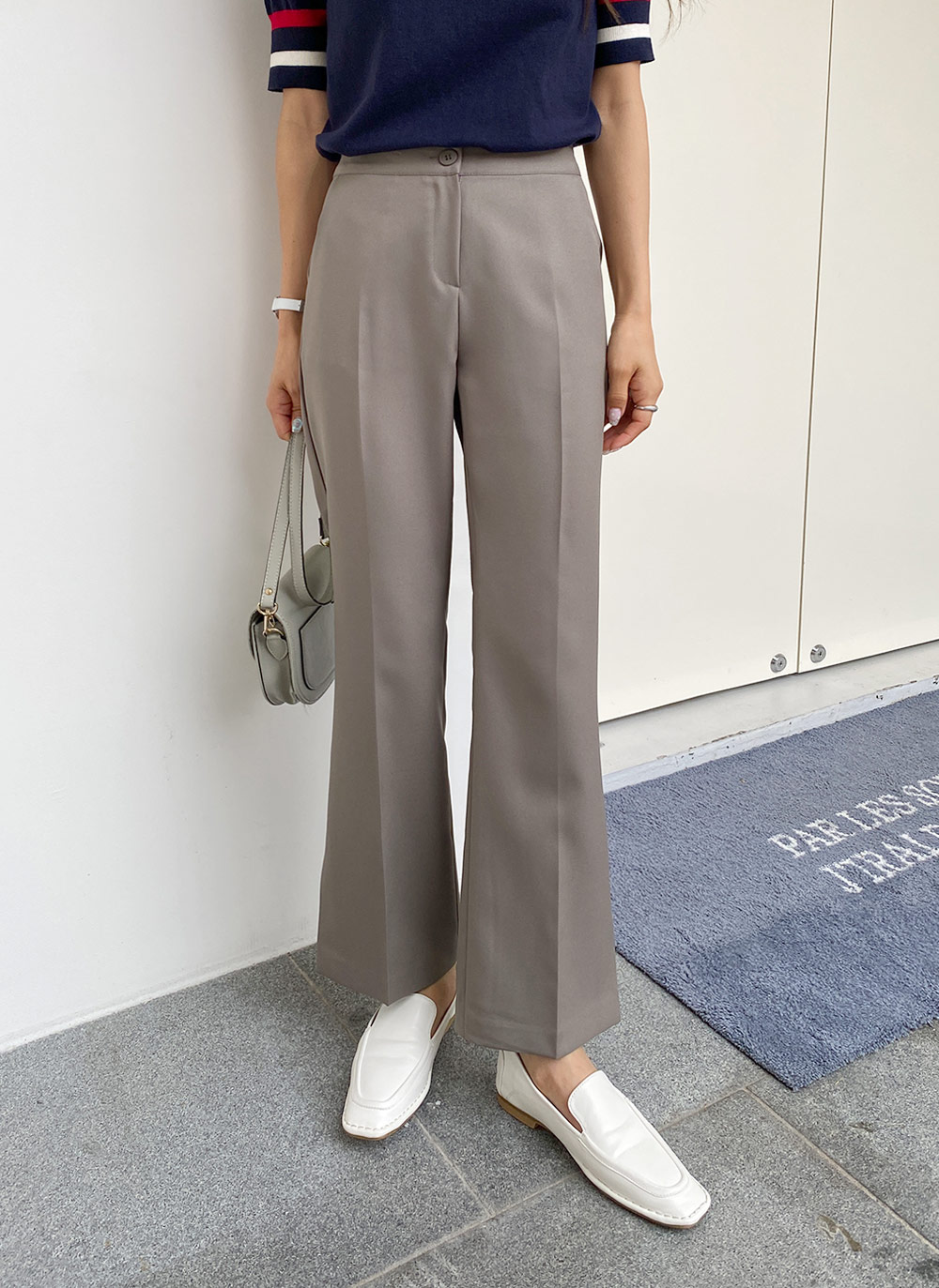 yoke ヨーク 40%OFF BACK SLIT STRAGIHT TROUSERS - tity