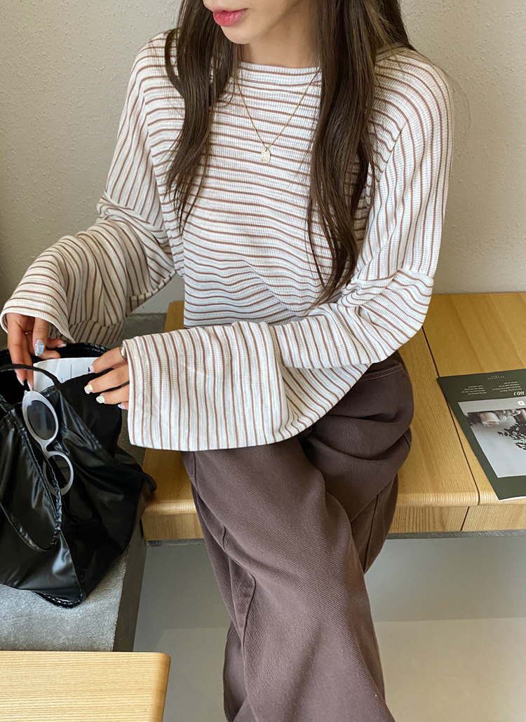 夏に着たいボーダー女子も◎\tDior\tChristianDiorCouture Tシャツ ddxn1785-m-01-dl.jpg
