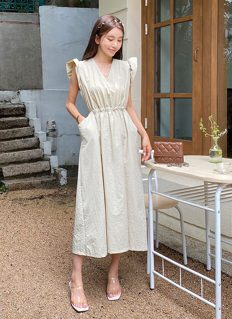 ストリング付Vネックフリルワンピース | レディースファッション通販
