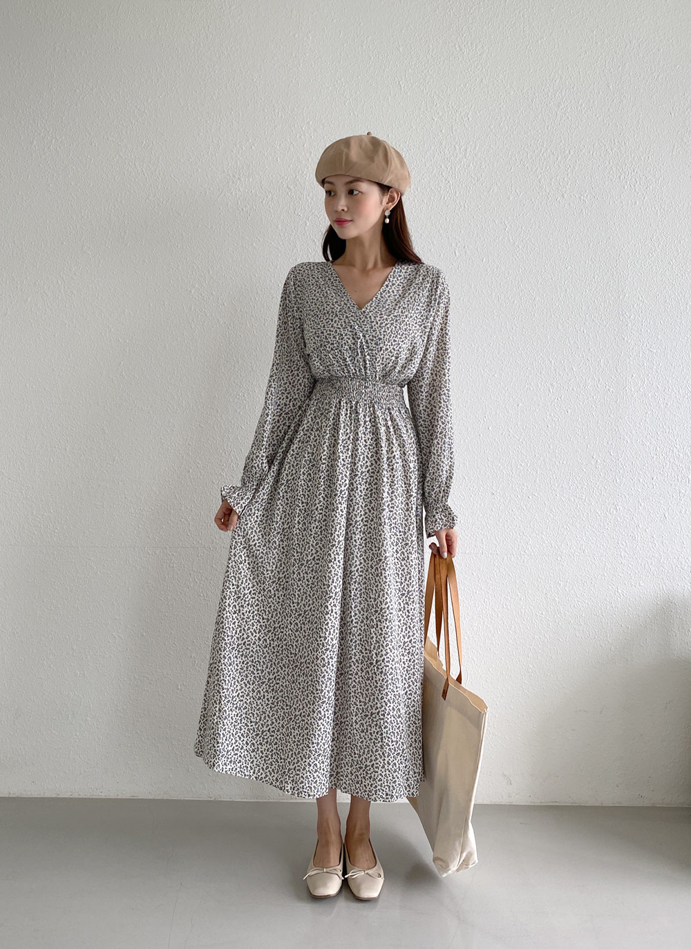 小花柄シャーリングワンピース | レディースファッション通販 - DHOLIC