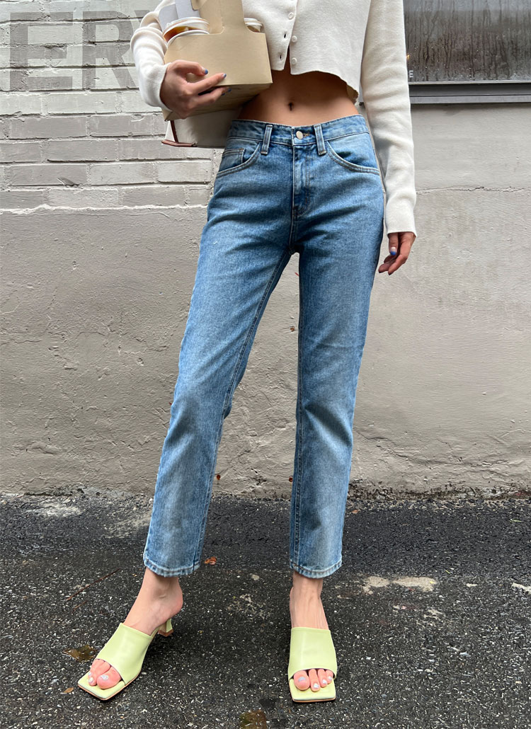 Chloé by Phoebe Philo サックスブルー デニムパンツ T34 フレアデニム（パンツ）｜Chloe（クロエ）｜ STRASBURGO