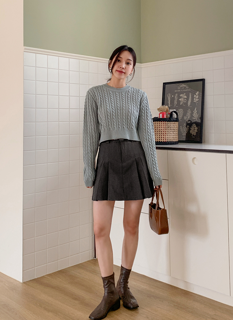 PRIORITYプリーツパンツスカート新品チャコールmal.レレレさん 7/3迄限定価格⭐︎新品 PRIORITY プリーツパンツ 黒 Mal. - メルカリ