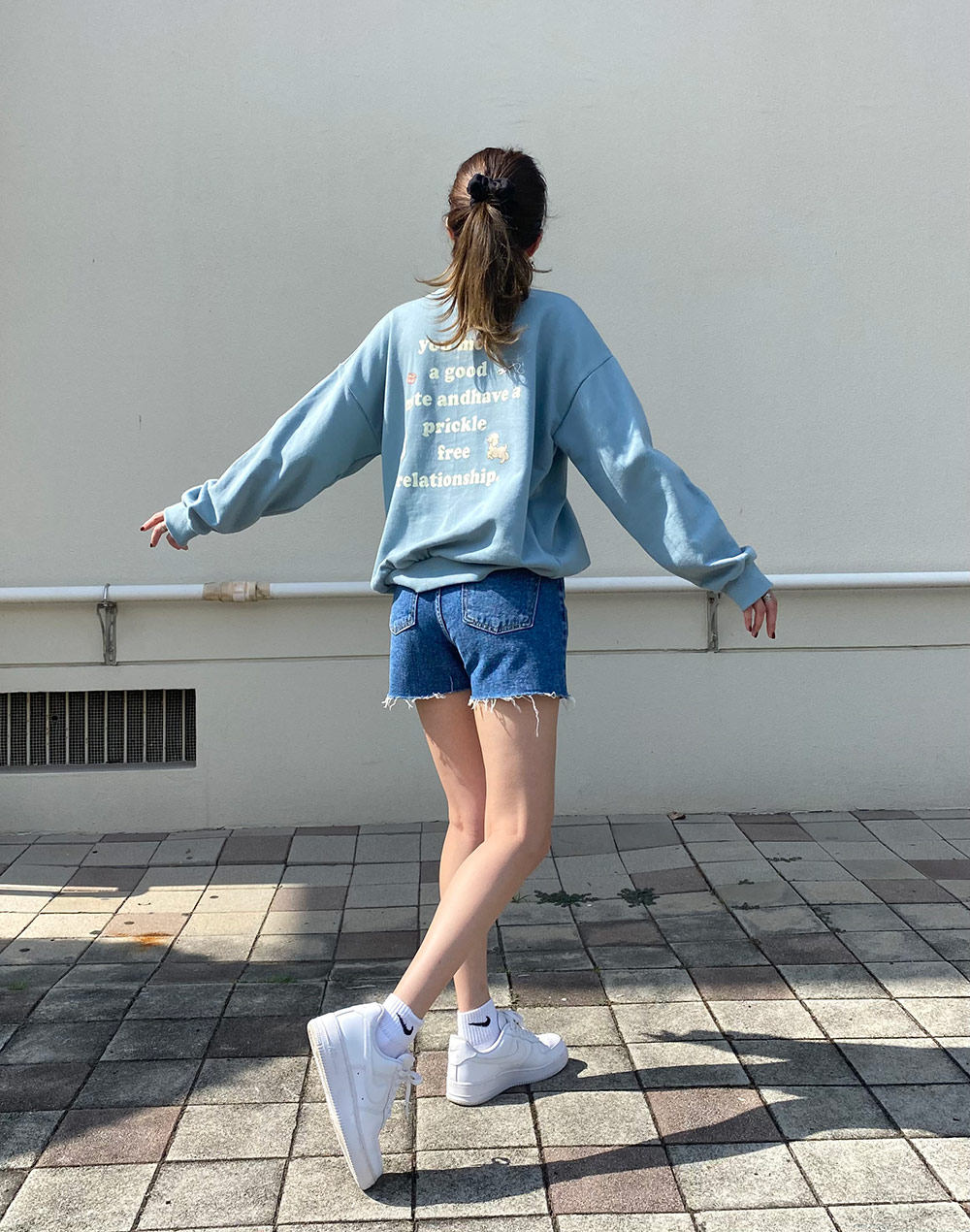 裾切りっぱなしデニムショートパンツ | レディースファッション