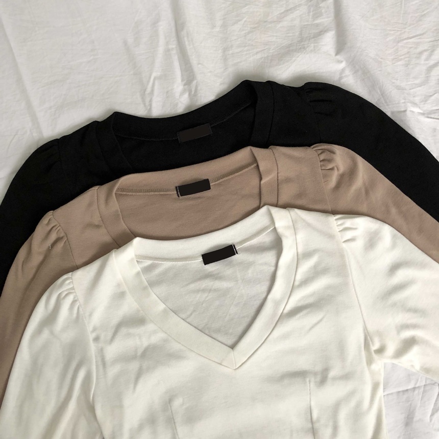 VネッククロップドTシャツ | レディースファッション通販 - DHOLIC