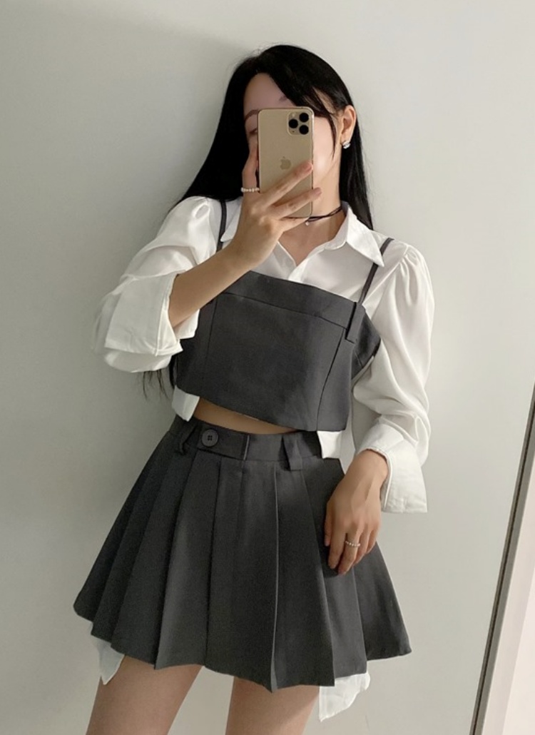 4月末までお値下げ　新品タグ付き　archivio フリル付きシャツ 40 クロップドシャツ&ビスチェ&パンツ裏地スカートSET | レディース
