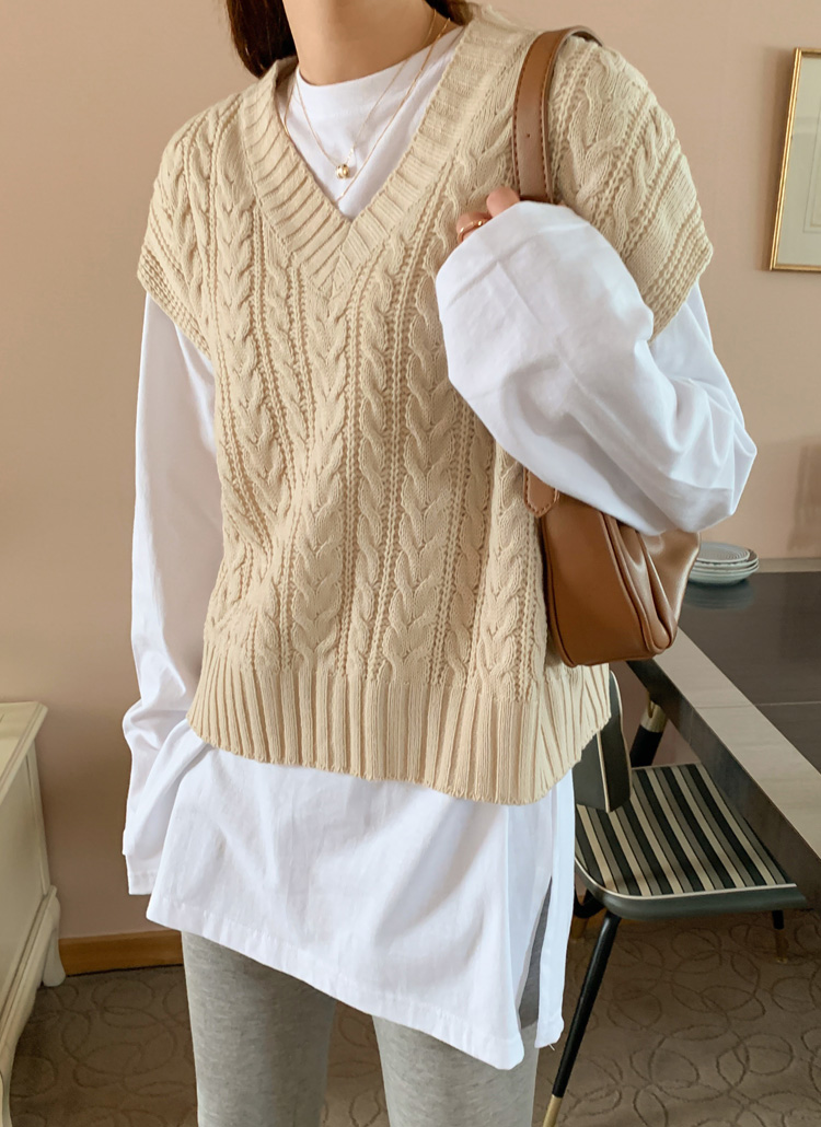 Vネックツイストニットベスト | レディースファッション通販 - DHOLIC