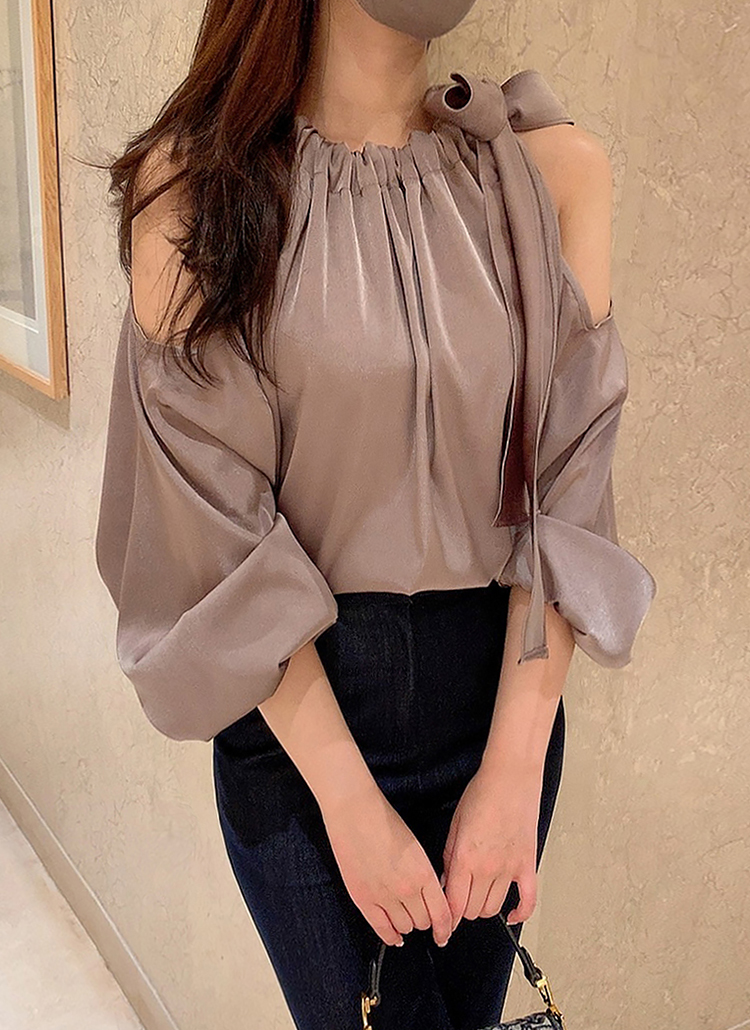 open shoulder ribbon blouse