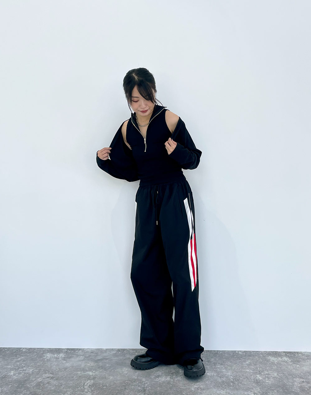 DHOLIC トップス5枚(未着用3枚含む)・ブラックデニム1枚まとめ売り！韓国 - メルカリ