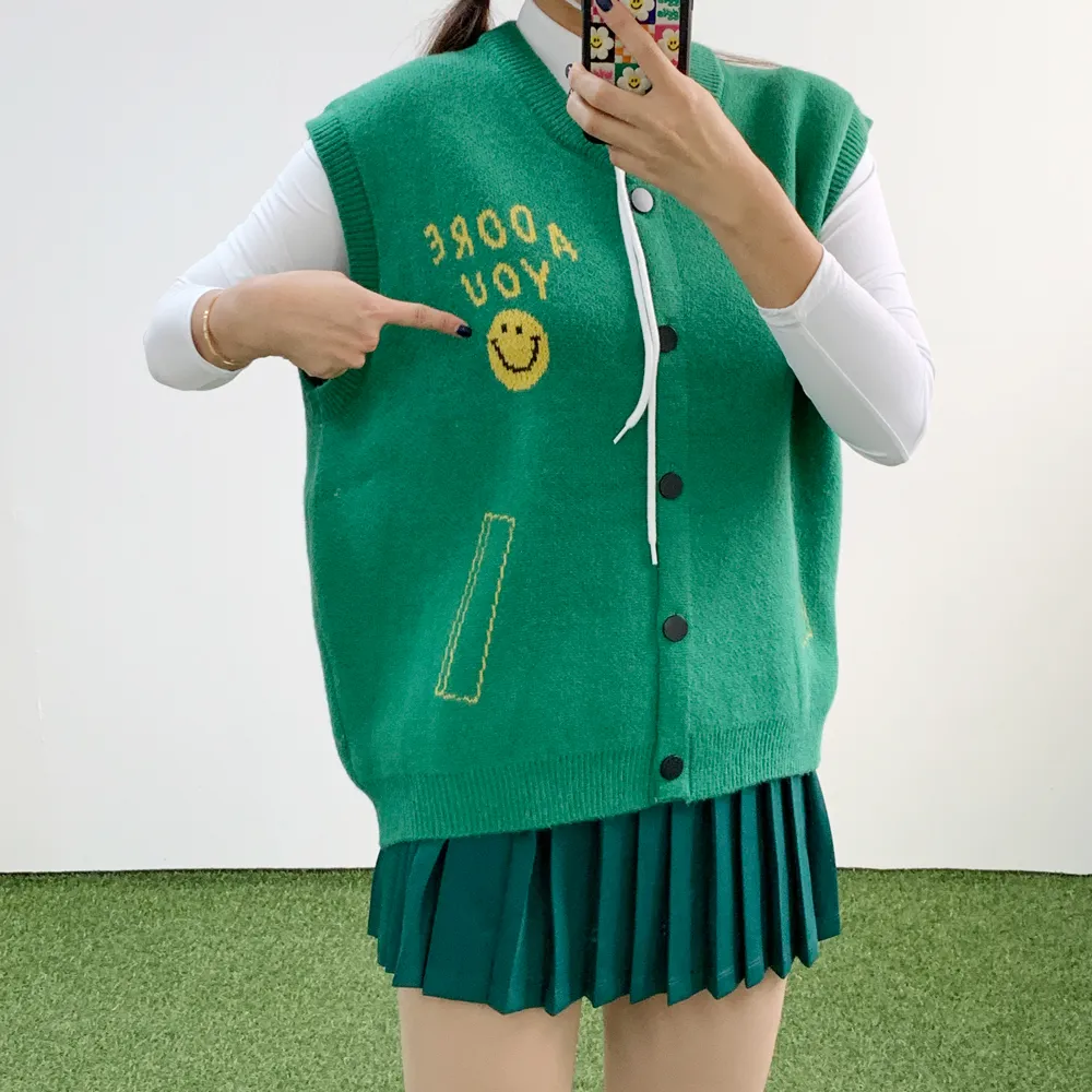バックカラフルレタリングニットベスト | voer | 詳細画像8