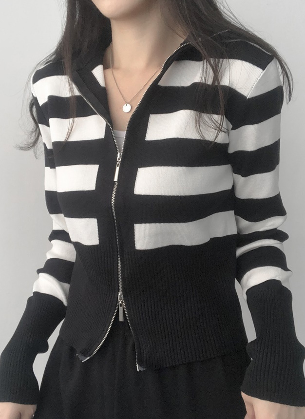 ブラック クロップドカーディガン Prada クロップド カーディガン | ブラック | FARFETCH JP