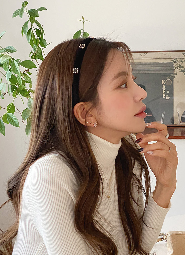 クローバーベロアカチューシャ | レディースファッション通販 - DHOLIC