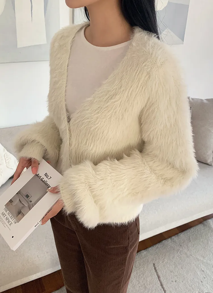 Vネックフェイクファーカーディガン | レディースファッション通販  