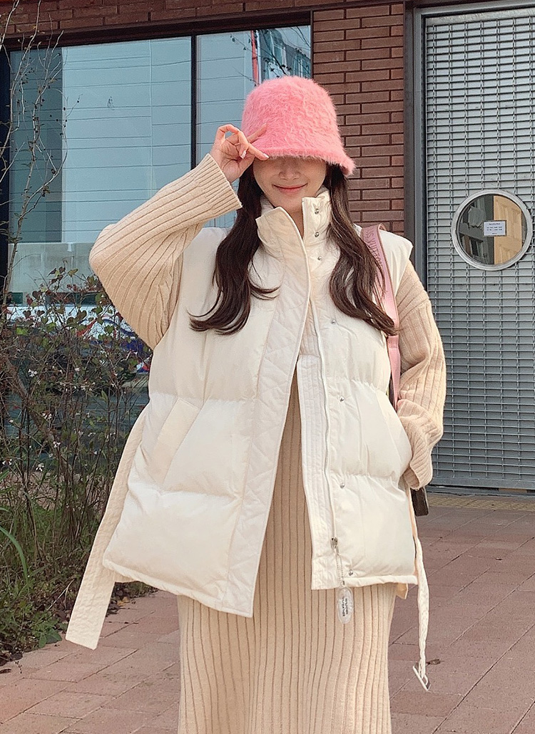 【新品】archivio ピンク ダウンベスト ベルト付き レディース スタンドカラーフェイクダウンオーバーサイズベスト[品番：OUTW0000027