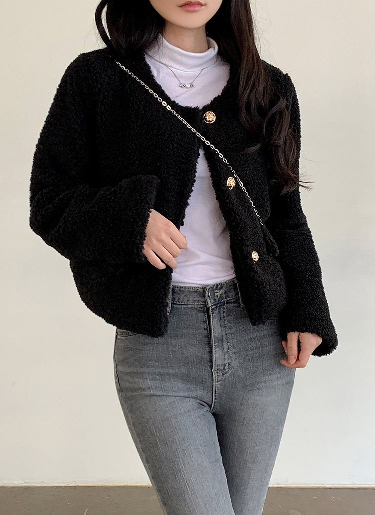 ゴールドボタンボアジャケット | レディースファッション通販 - DHOLIC