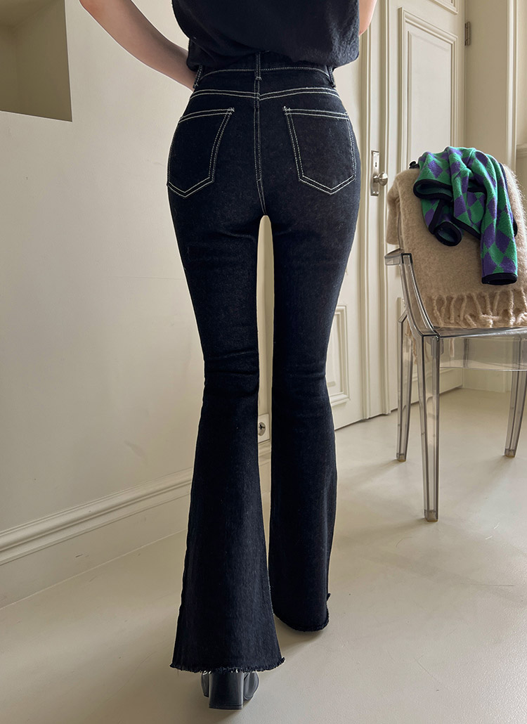 カットヘムスリムフレアデニムパンツ | レディースファッション通販