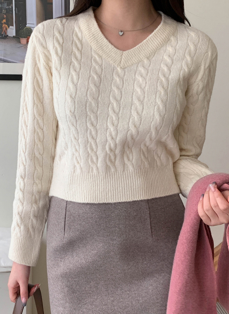 Vネッククロップドケーブルニット | レディースファッション通販