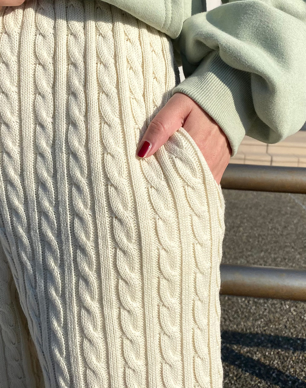 ケーブル編みニットパンツ | レディースファッション通販 - DHOLIC