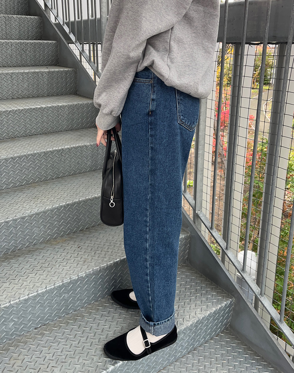 テーパードデニムパンツ | レディースファッション通販 - DHOLIC