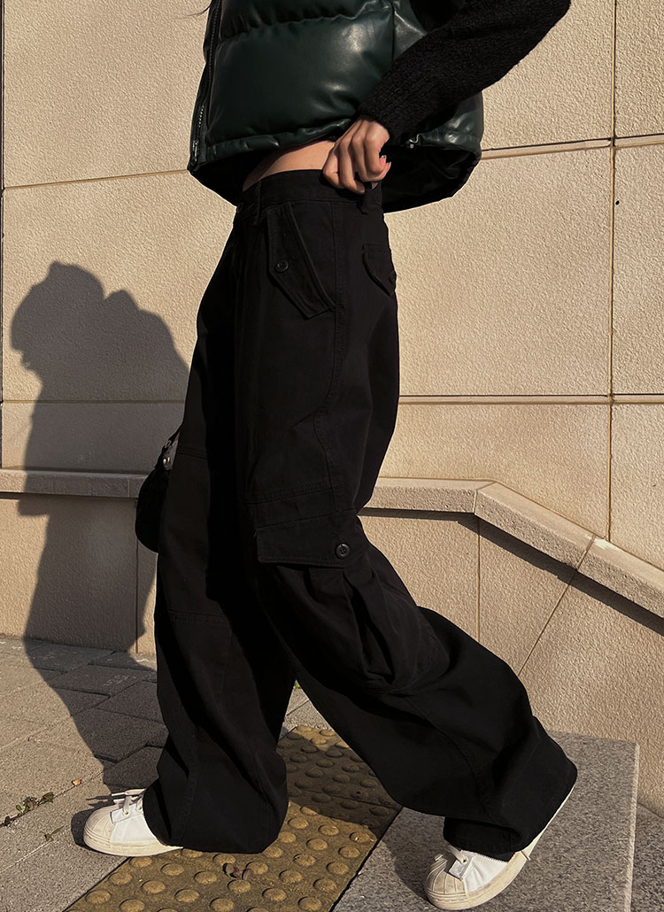カーゴポケットブラックワイドパンツ | レディースファッション通販