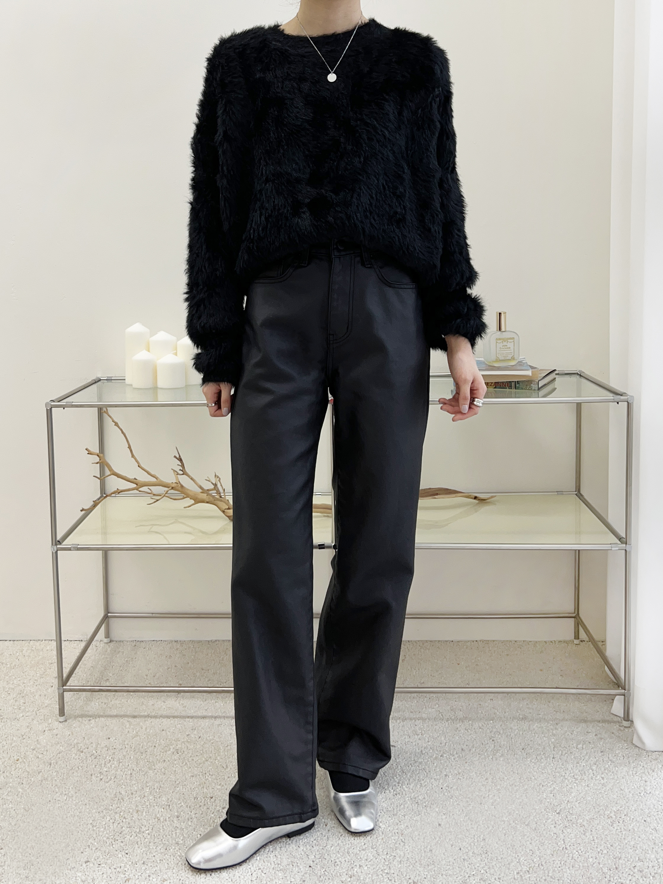 レザーライクブラックパンツ | レディースファッション通販 - DHOLIC