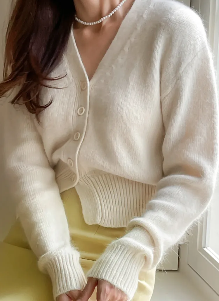 アンゴラ混Vネックニットカーディガン | レディースファッション通販  