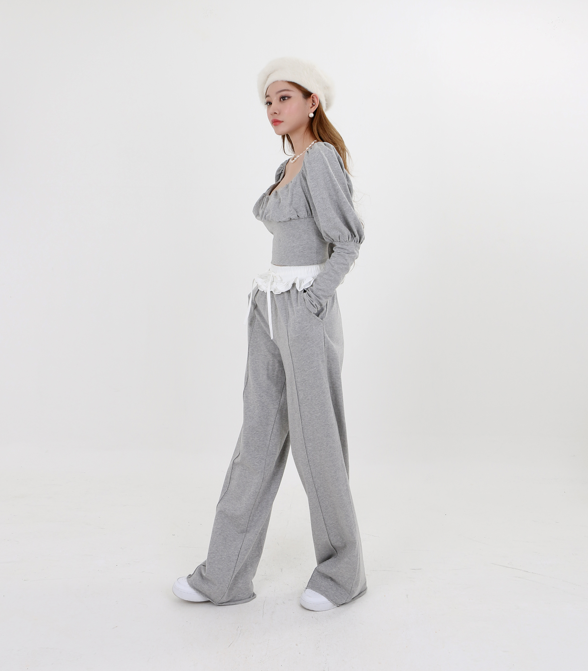 配色フリルスウェットパンツ | レディースファッション通販 - DHOLIC