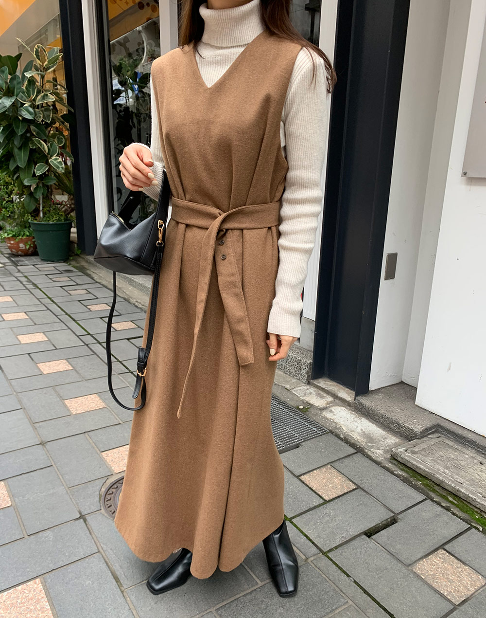 ベルト付Vネックワンピース | レディースファッション通販 - DHOLIC