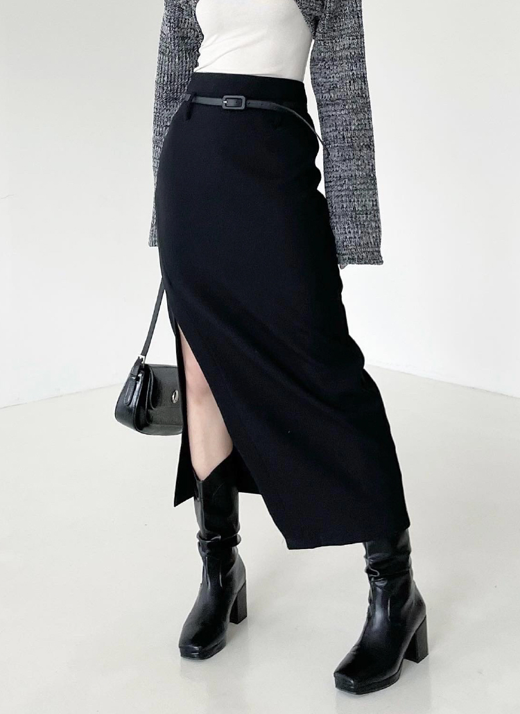 素材《新品》DIESEL アシンメトリーサイドスリットスカート サイズS  ブラック