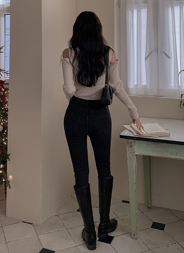 Versatile distressed long pants / パンツ【DARK IN LOVE