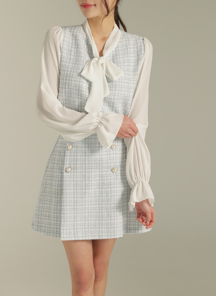 ツイードネックリボンブラウス&パール調ボタンスカートSET