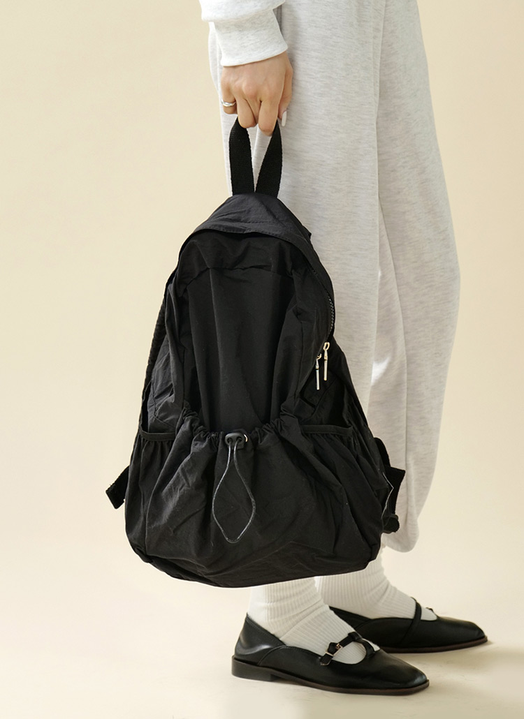 BRUNELLO CUCINELLI リュック バックパック ドローコード ロゴ