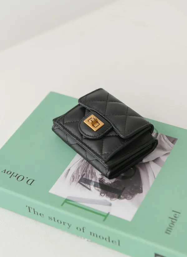 キルティングフラップ三つ折り財布 | pinkbag | 詳細画像1