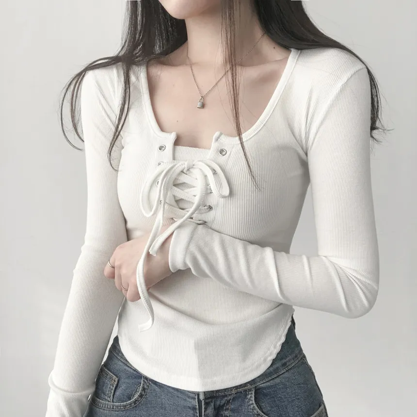 レースアップスリムTシャツ | lilisense | 詳細画像2