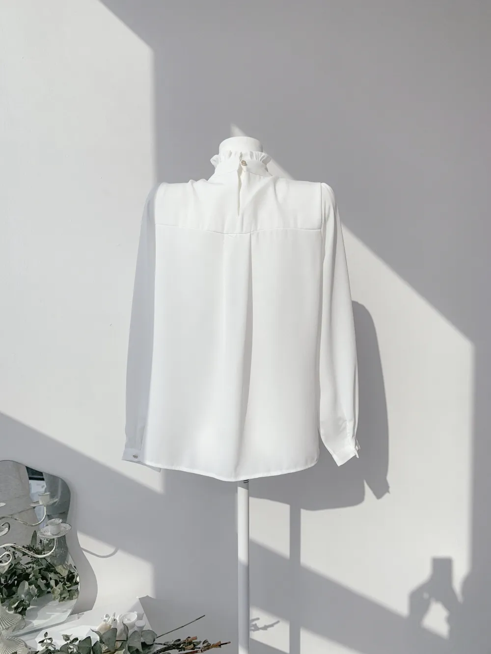 パールボタンラッフルブラウス | audreybubble | 詳細画像37