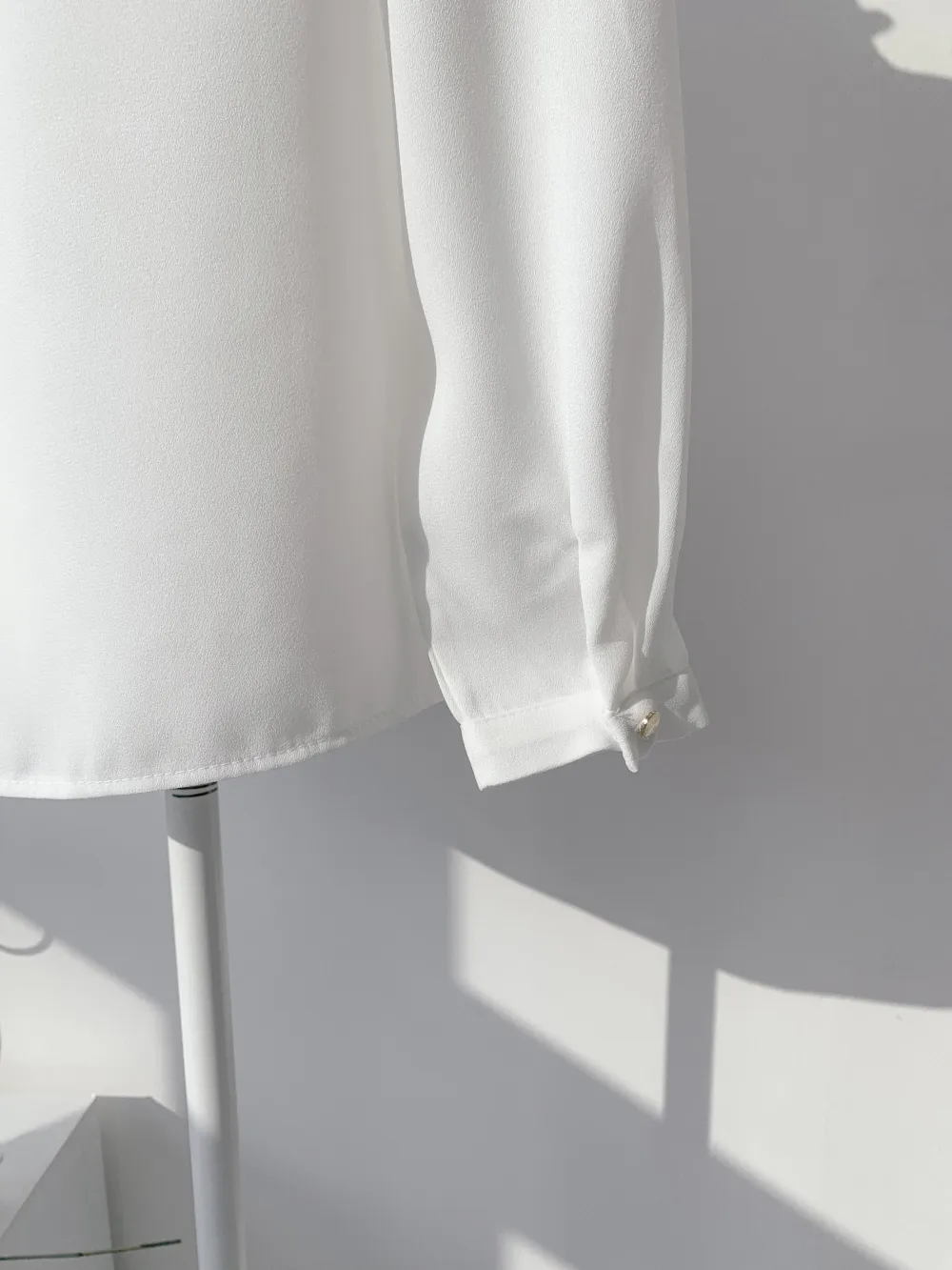 パールボタンラッフルブラウス | audreybubble | 詳細画像39