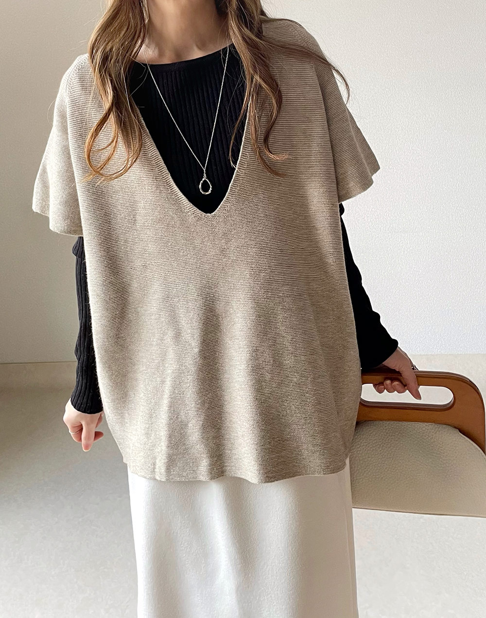 カシミヤ混深Vネックニットベスト | レディースファッション通販 - DHOLIC