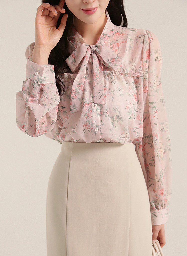 R*n様 bonjour diary♡花柄フリル長袖ブラウス 6Y R*n様 bonjour diary♡花柄フリル長袖ブラウス 6Y R*n