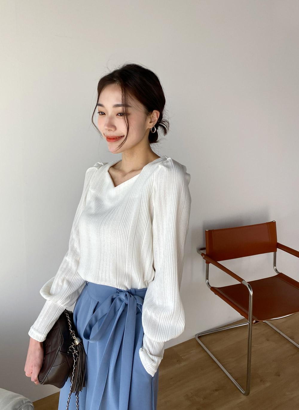 月曜日削除予定 完売品 新品タグ付き ダイヤカットUトップス 月曜日削除予定 完売品 新品タグ付き ダイヤカットUトップス