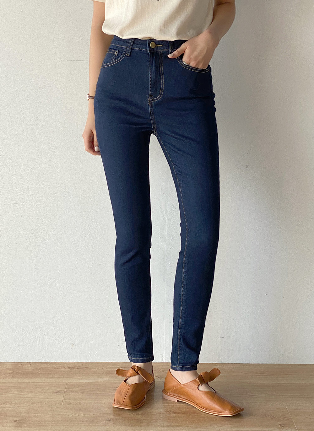 xtonz woman FXXK YOU ステッチデニムパンツ Xtonz Woman | Official Store – Shop Trendy Fashion at MUSINSA