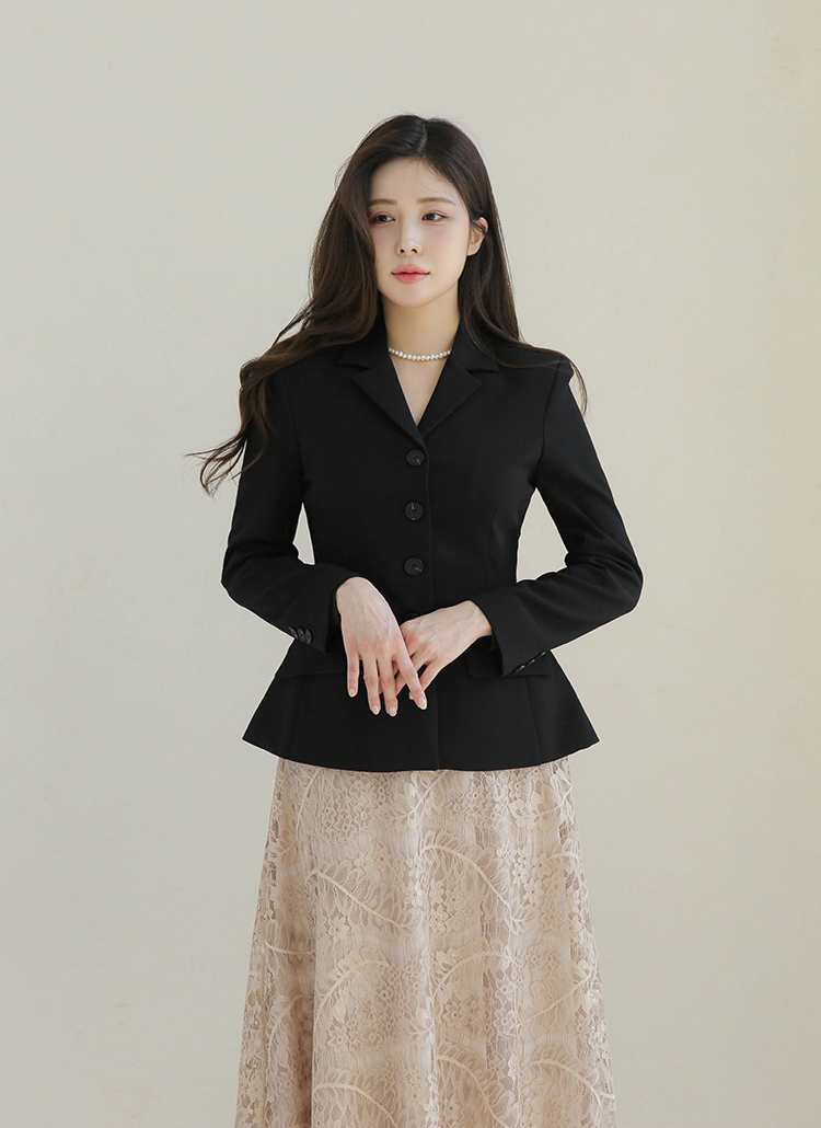 【美品/希少】Chloe クロエ ペプラム ジャケット ウール ブラック 44 Chloe - 未使用 クロエ Chloe ジャケット ショート丈 ウール コットン