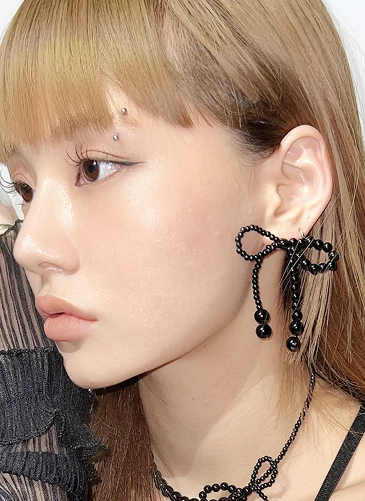 リボンパールビーズピアス(BLACK) | レディースファッション通販 - DHOLIC