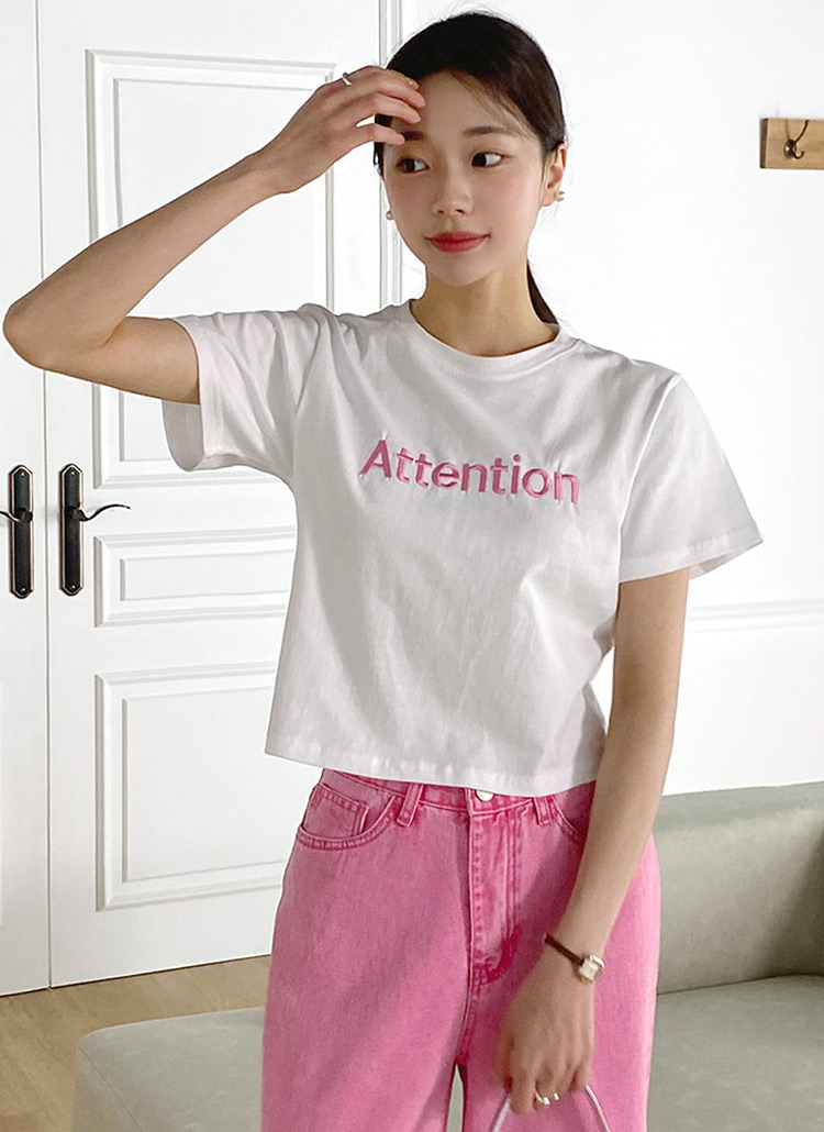 Attention刺繍クロップドTシャツ | レディースファッション通販 - DHOLIC