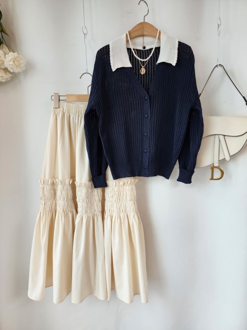 襟付リネン混Vネックカーディガン | レディースファッション通販 - DHOLIC