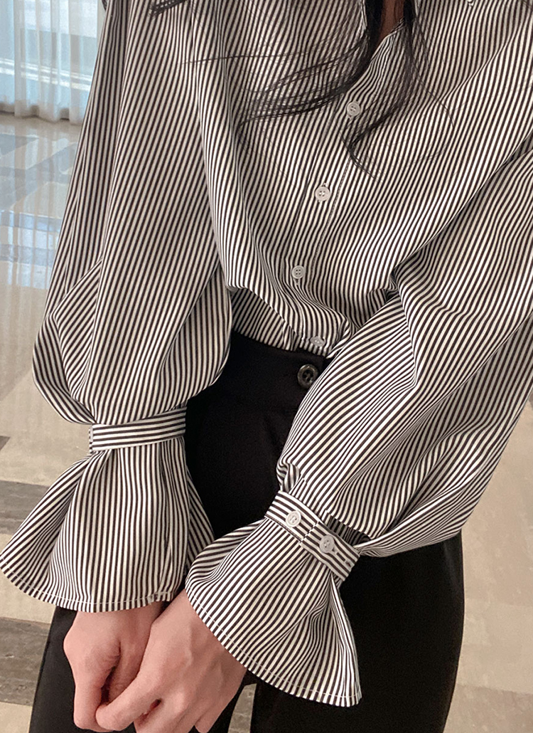 カフスストラップストライプシャツ | レディースファッション通販 - DHOLIC