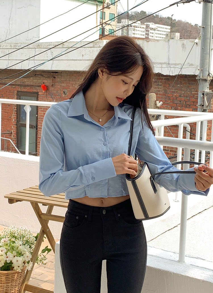 タックプリーツクロップドシャツ（ベージュ） 【限定特価】 - store2000.lu