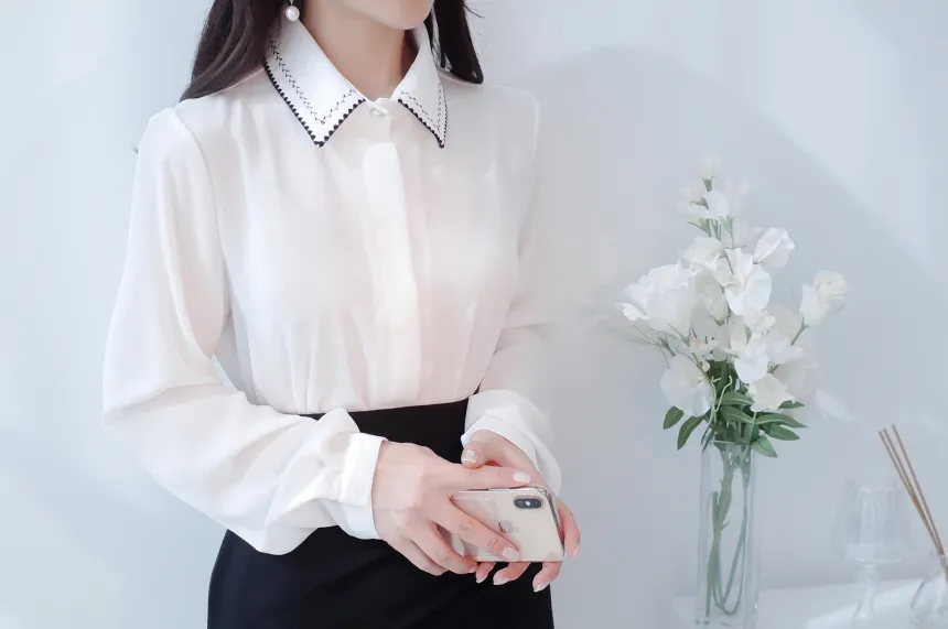 刺繍カラーフライフロントブラウス | audreybubble | 詳細画像17