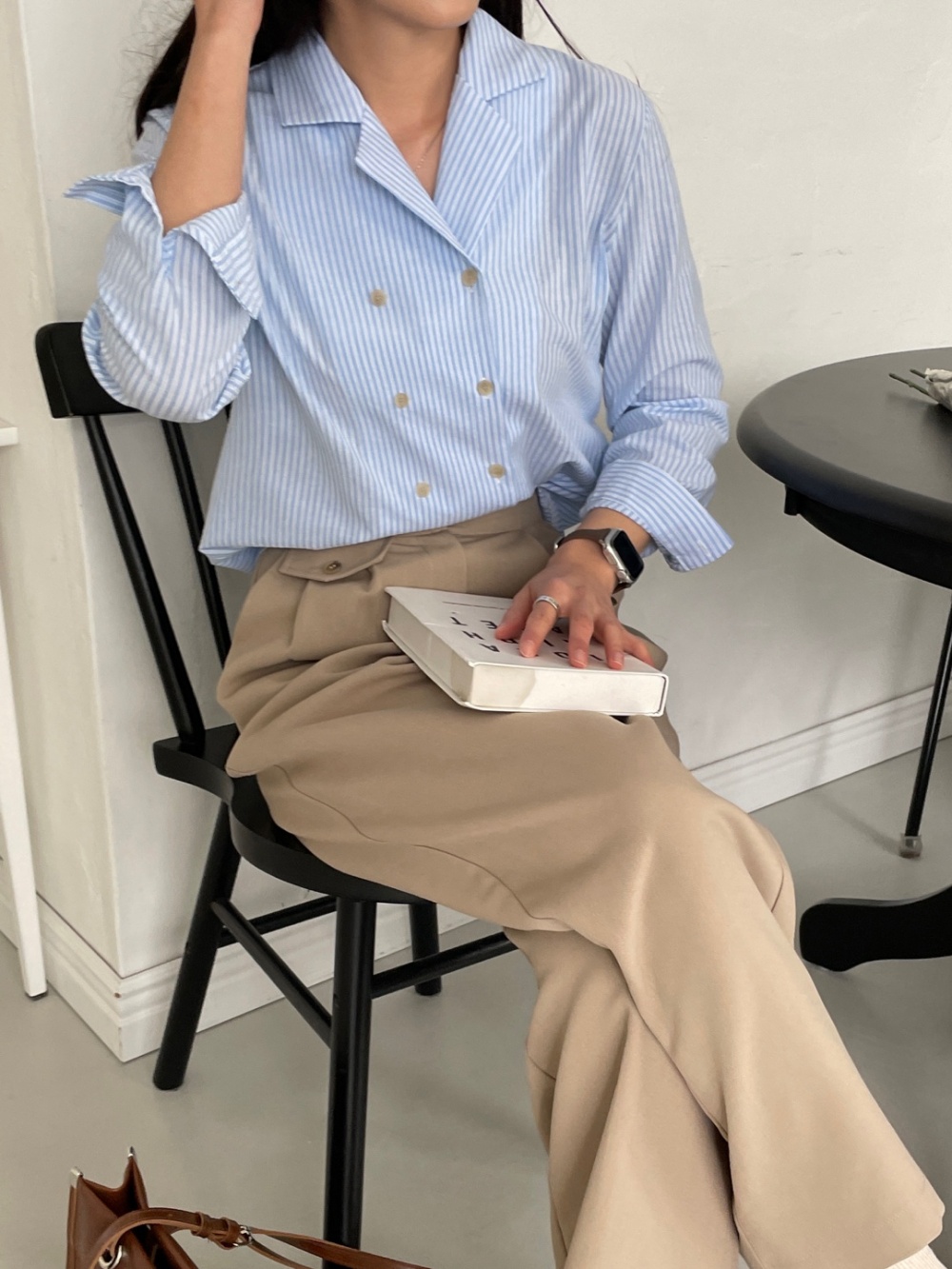 ダブルボタン開襟ストライプシャツ | レディースファッション通販 - DHOLIC
