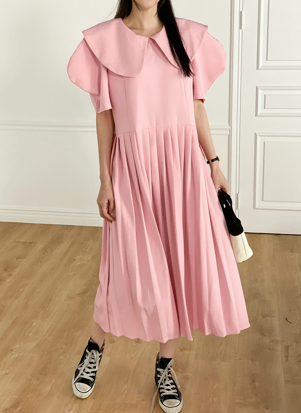 ビッグカラーパフプリーツワンピース | レディースファッション通販  